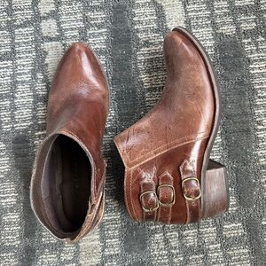 Matisse | Kate Brown Leather Ankle Booties